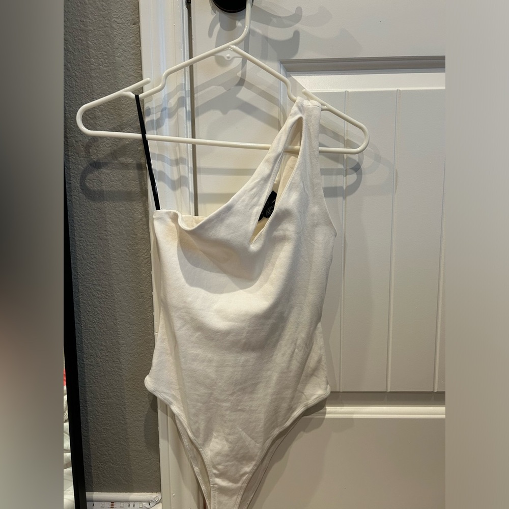 Forever 21 Women’s White Bodysuit With Cut Out